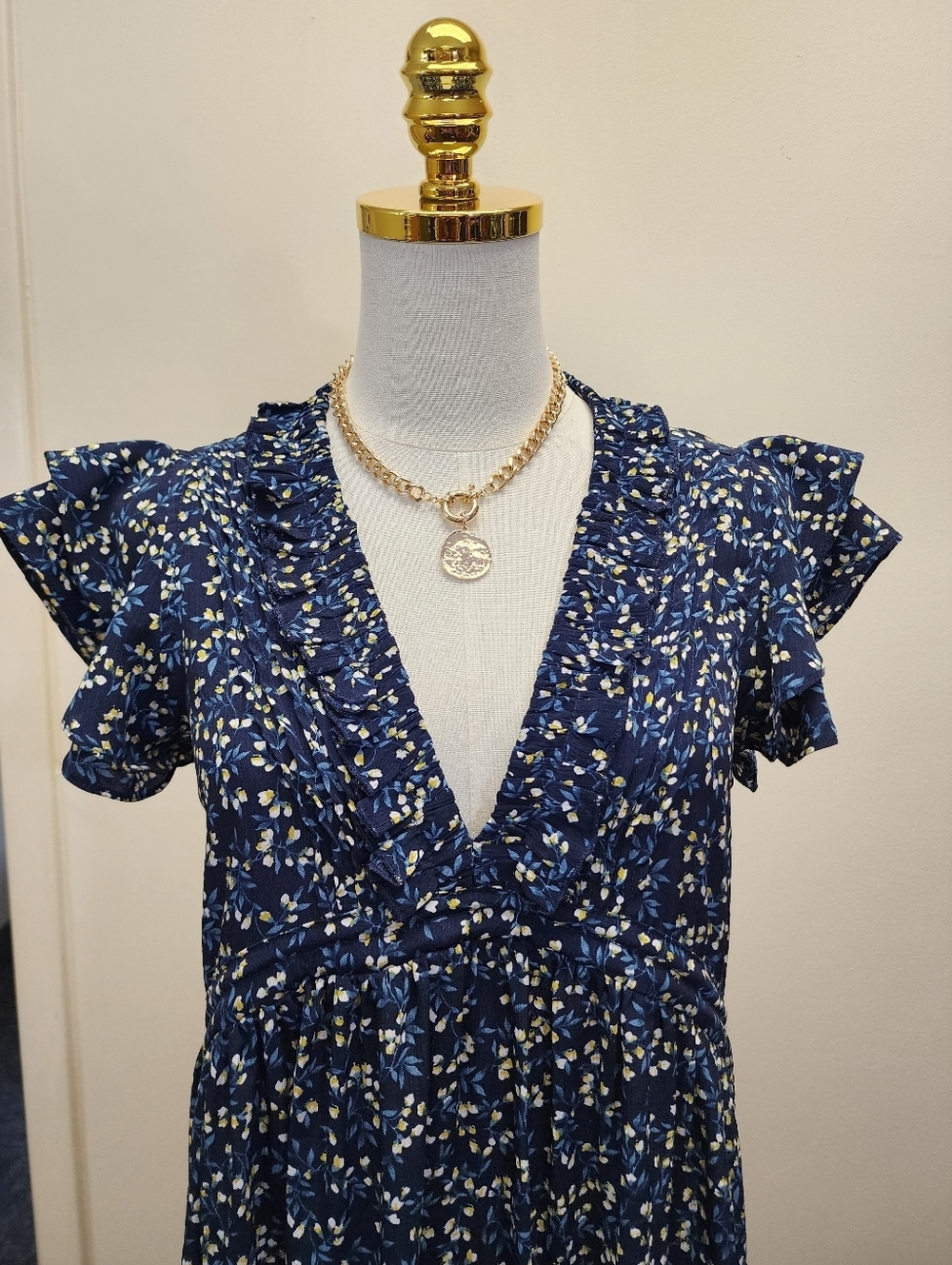 Urosalie Blue Floral Ruffle Sleeve Maxi Dress Size XL - Picture 2 of 8